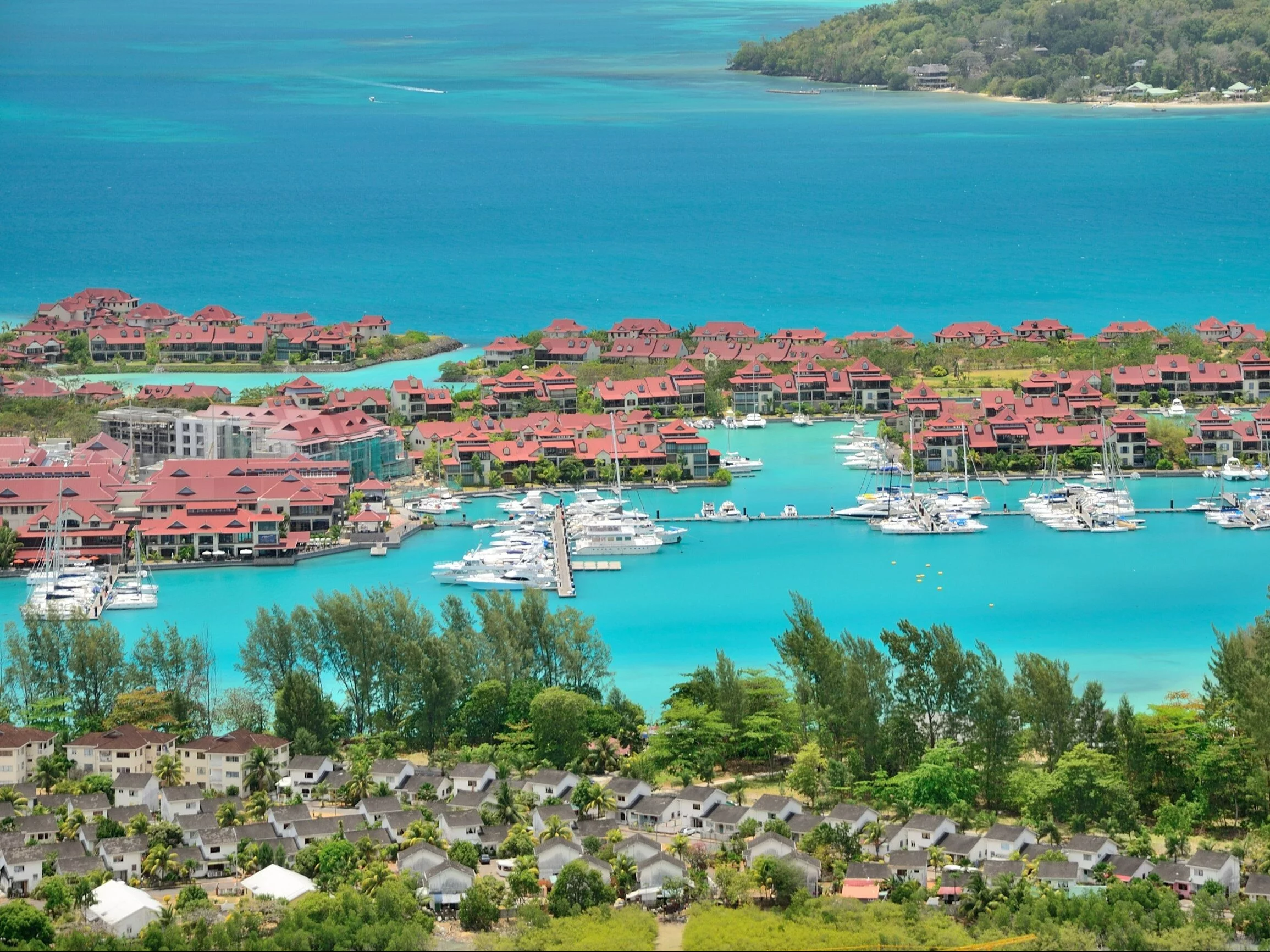 Rajskie wyspy nie są bezpieczne. Pojawiło się ostrzeżenie przed wirusem