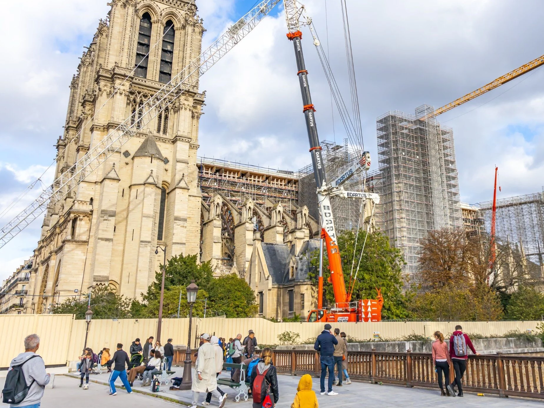 Katedra Notre Dame w remoncie