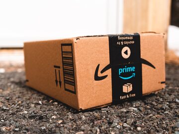 Paczka Amazon Prime, zdjęcie ilustracyjne