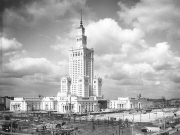 Pałac Kultury i Nauki w 1955 roku