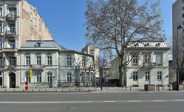 Pałac pod Karczochem - od 2006 roku siedziba ambasady Litwy