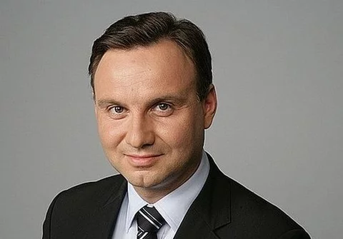 Andrzej Duda, (fot. By Official website of the President of Poland (Official website of the President of Poland [1]) [GFDL 1.2 (http://www.gnu.org/licenses/old-licenses/fdl-1.2.html)], via Wikimedia Commons)