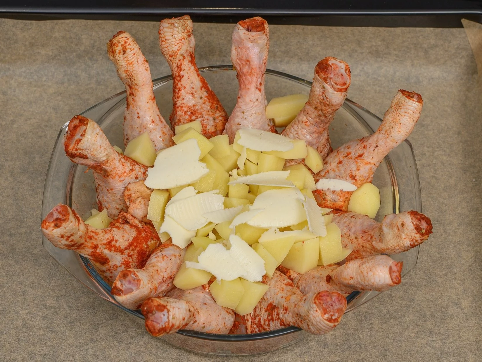 Kurczak pieczony z ziemniakami