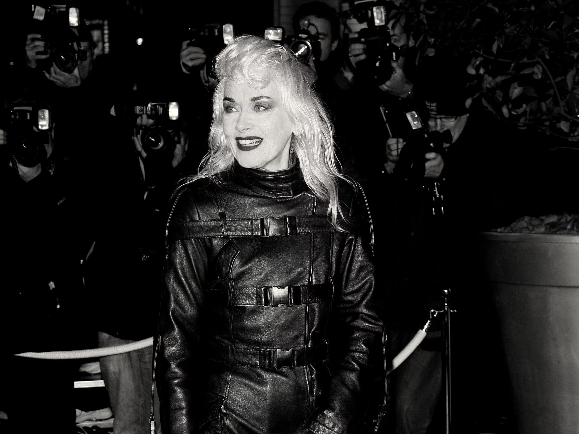 Świat mody w żałobie. Nie żyje projektantka uwielbiana przez Rihannę i Lady Gagę