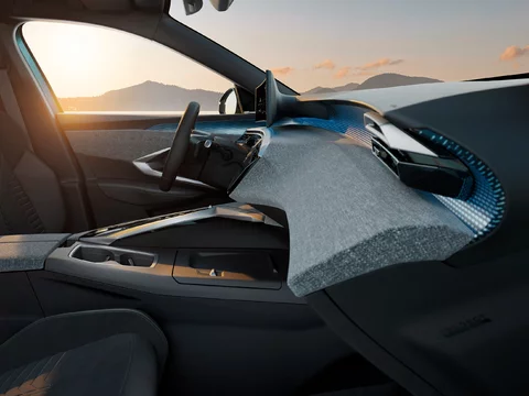 Wnętrze Peugeota 3008 (2023)