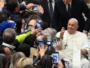 Papież Franciszek, 10 stycznia