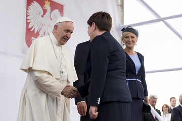 Papież Franciszek i Beata Szydło
