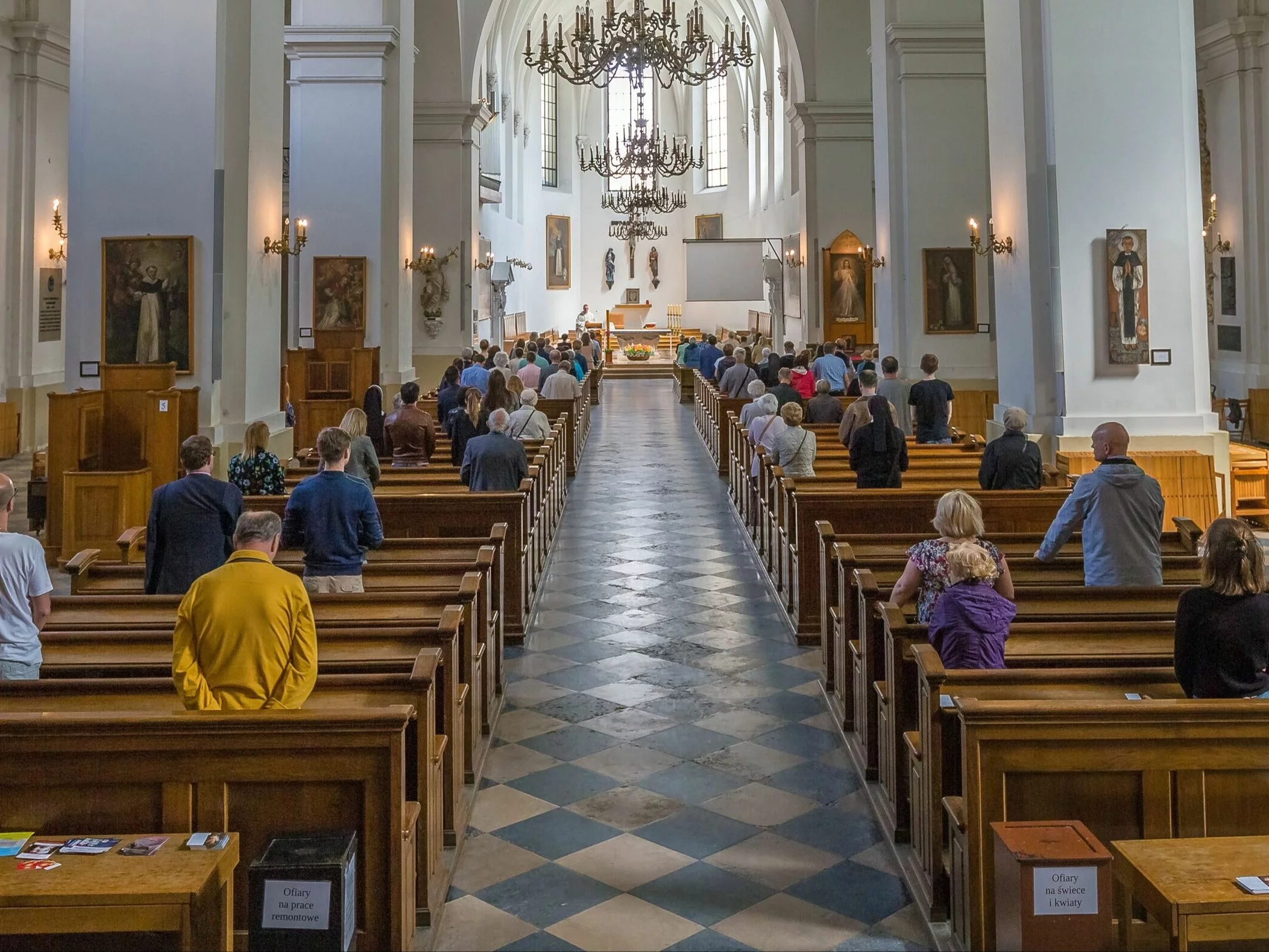 Zmiany w liturgii po śmierci papieża. To czeka wiernych podczas mszy