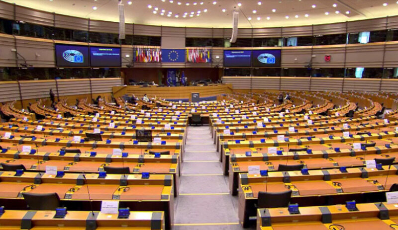 Strajk Kobiet Burzliwa Debata W PE O Aborcji W Polsce Pad y S owa O 