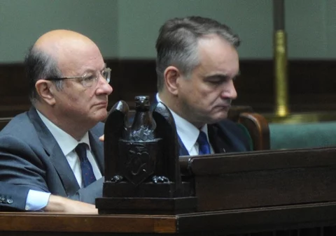 Jacek Rostowski i "kochany Waldemar" (fot. PAP/Grzegorz Jakubowski)