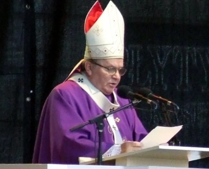 Abp Marian Gołębiewski