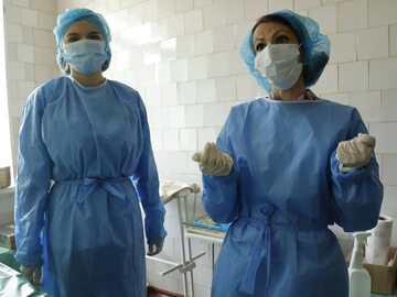 Pielęgniarki w szpitalu w Mariupolu