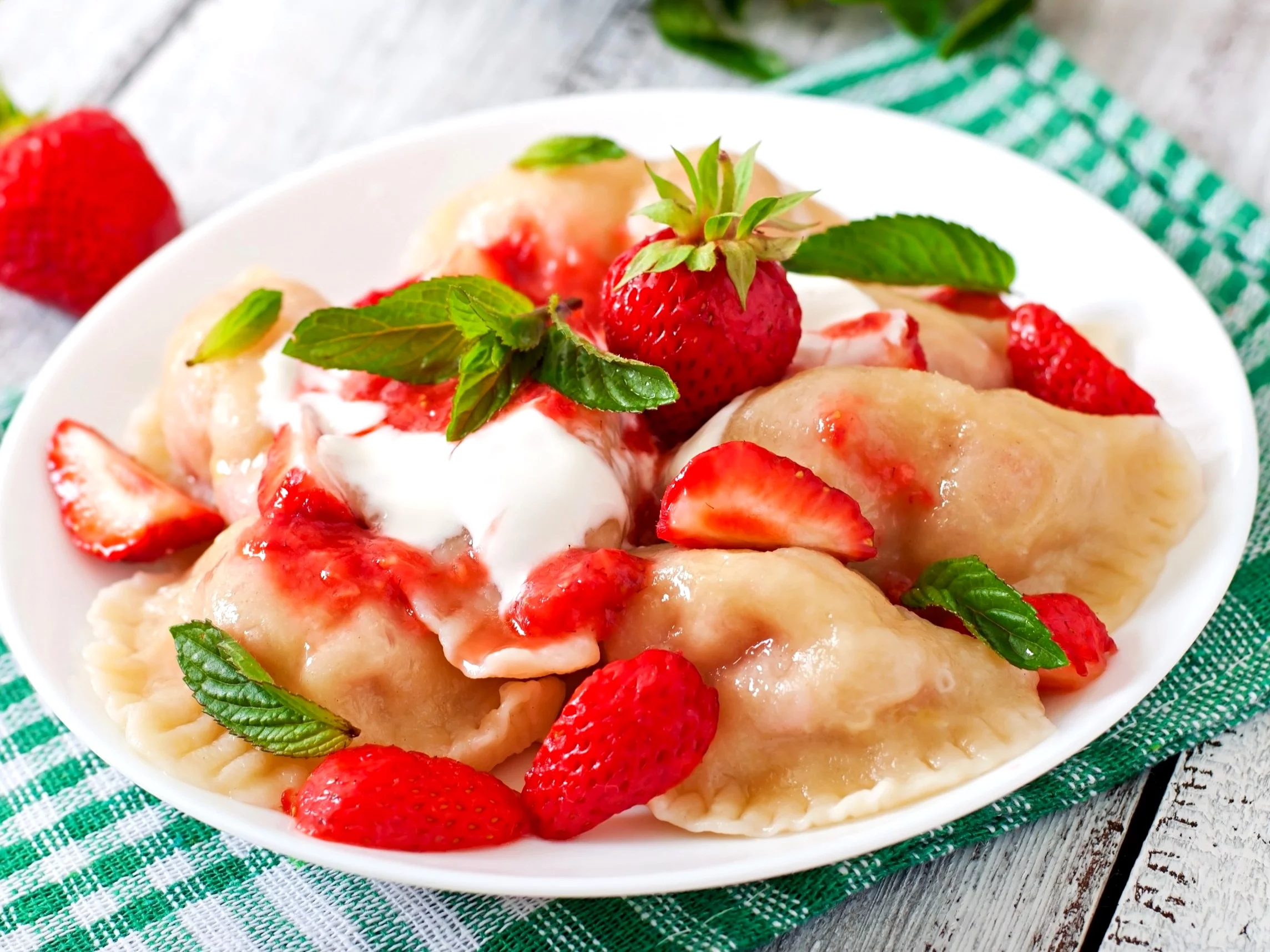 Pierogi z truskawkami
