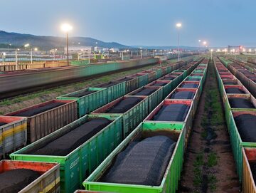 Pierwsza dostawa rosyjskiego węgla opłacona w juanach przyjedzie do Chin do końca kwietnia