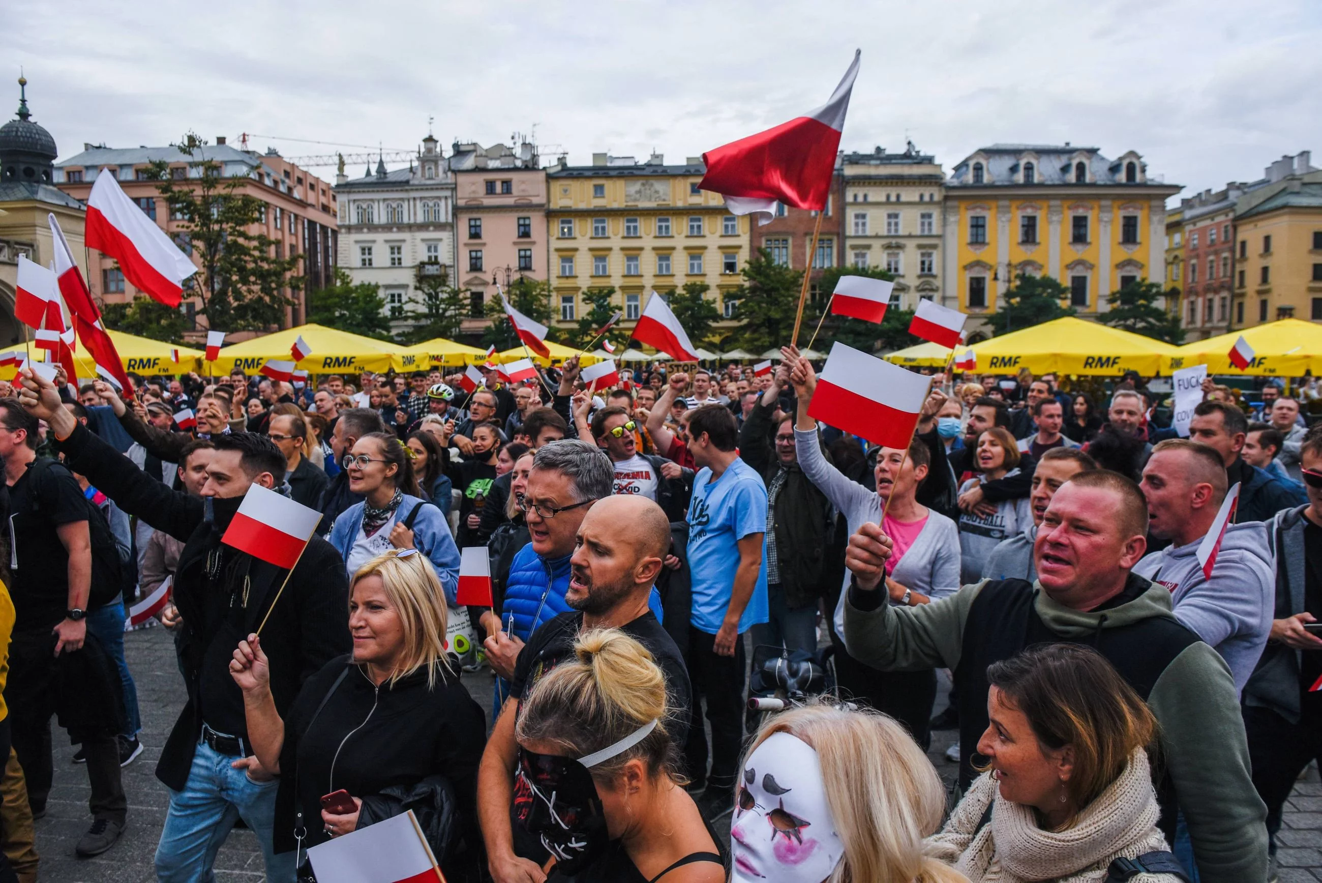 Protest „antycovidowców” w Krakowie