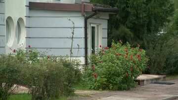 Pijana matka z martwą 10-miesięczną córką znaleziona w hotelu we Włocławku. Prokuratura wszczęła śledztwo