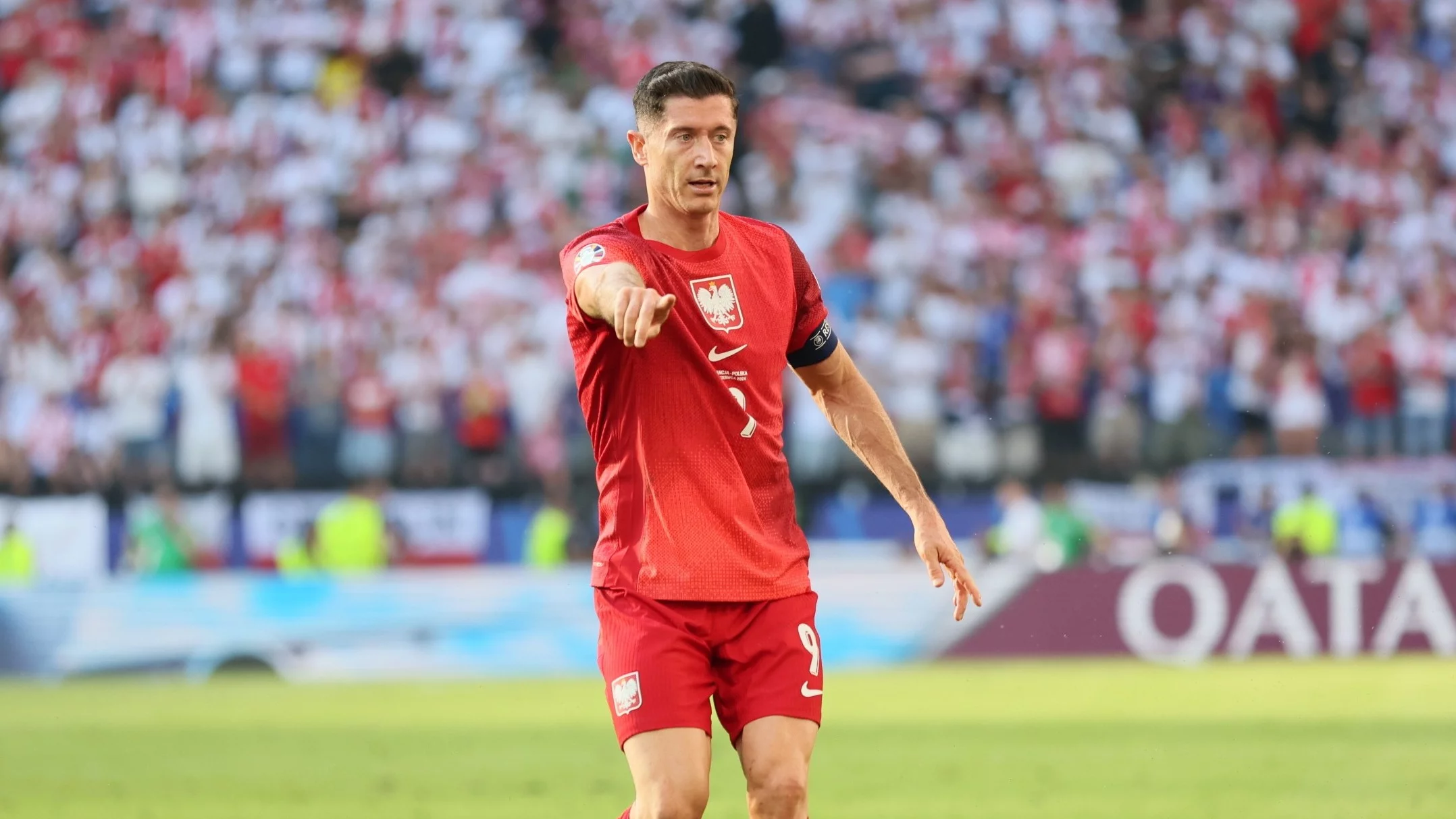 Piłkarz reprezentacji Polski Robert Lewandowski