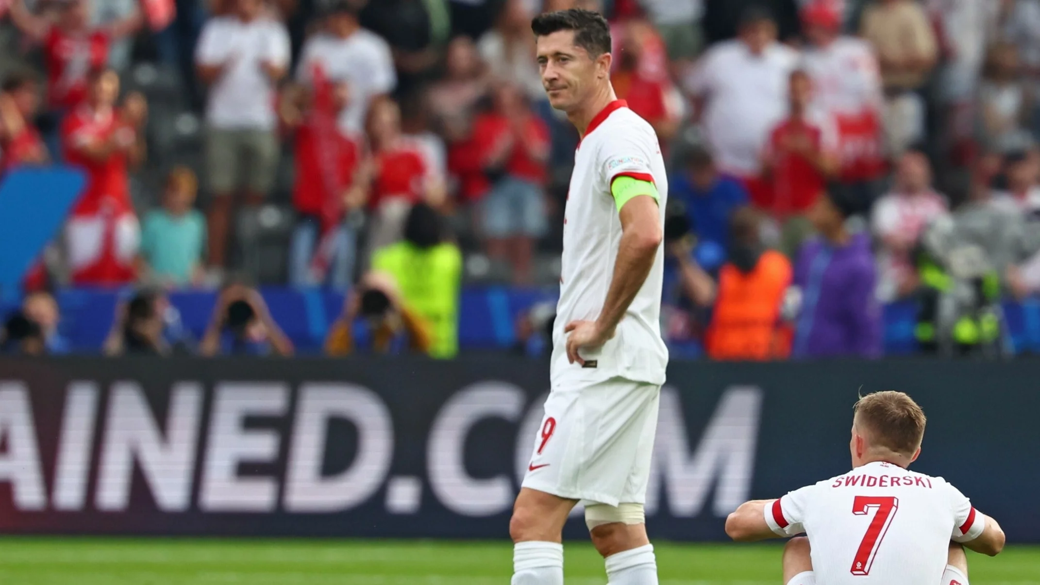 Piłkarz reprezentacji Polski Robert Lewandowski