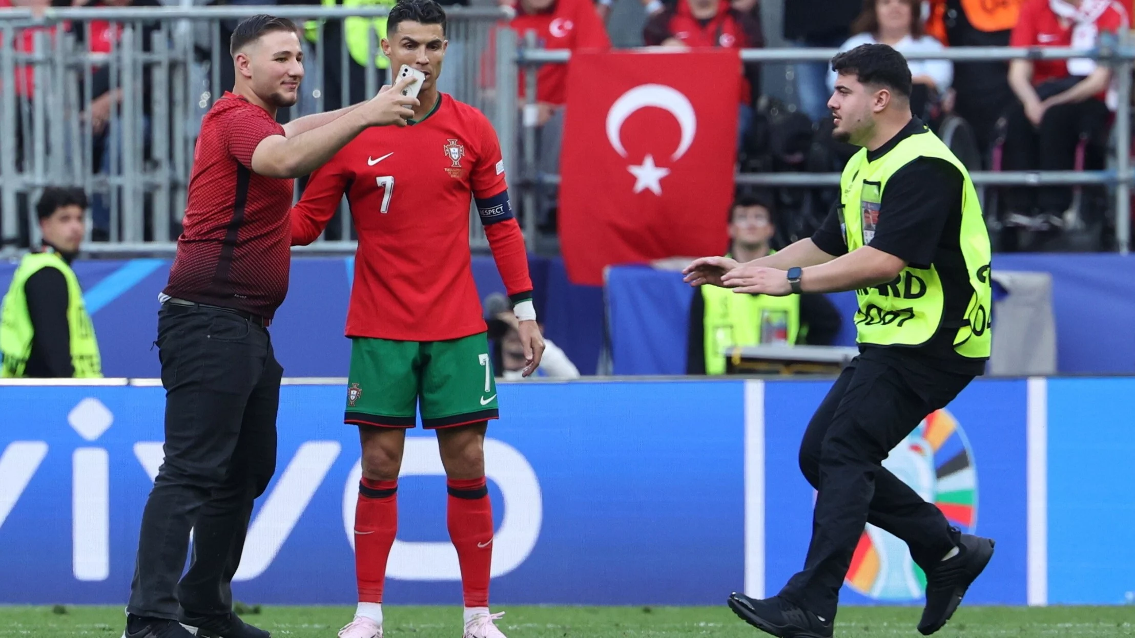 Piłkarz reprezentacji Portugalii Cristiano Ronaldo