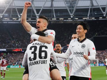 Piłkarze Eintrachtu Frankfurt w meczu z West Hamem