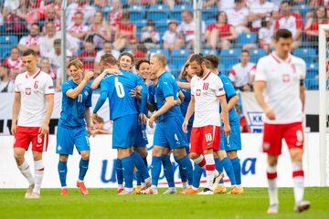 Piłkarze Islandii w meczu z Polską