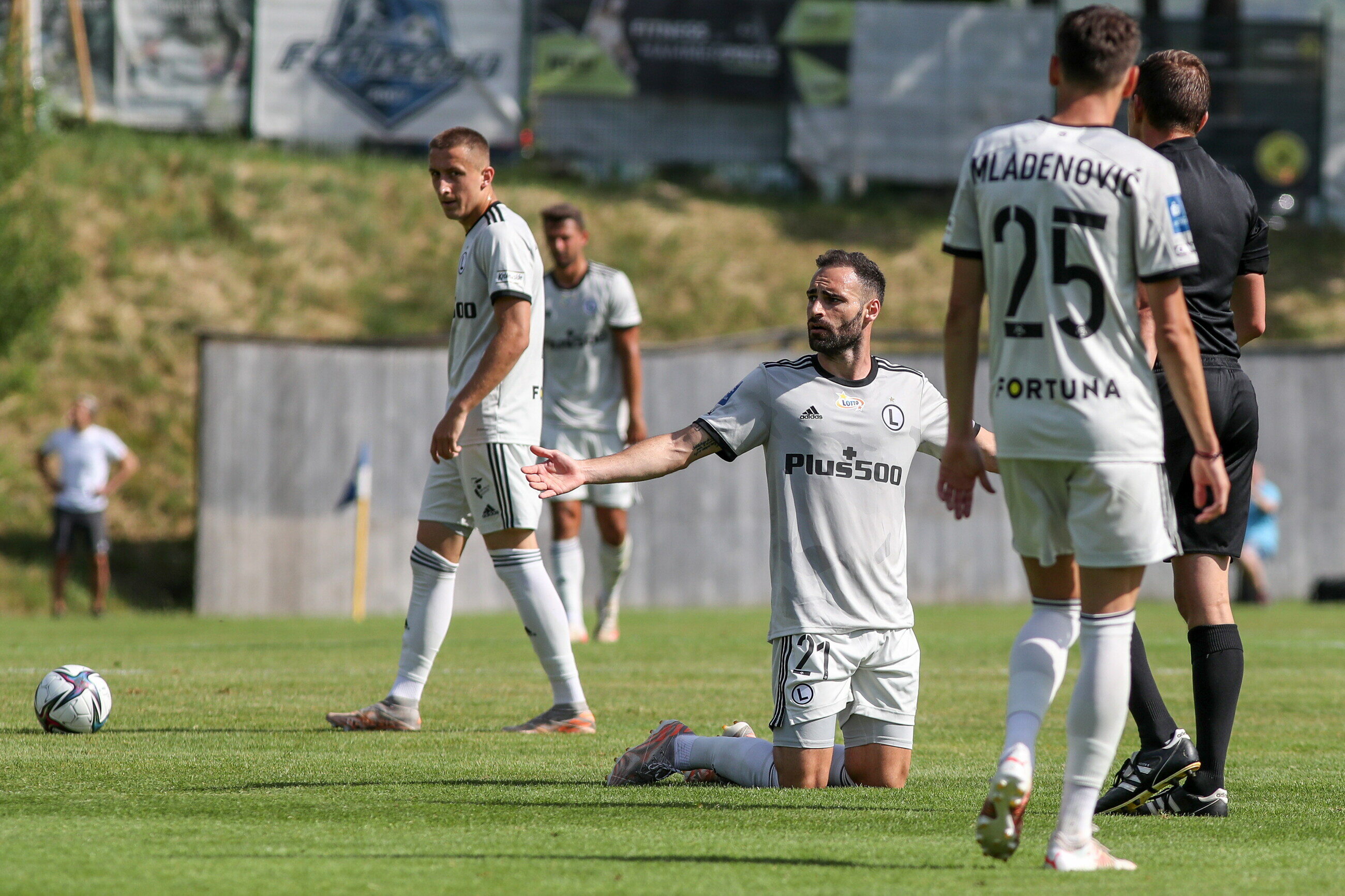 Liga Mistrzow Wiadomo Ktora Telewizja Pokaze Mecze Legii W Eliminacjach