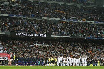 Piłkarze Realu Madryt po meczu z Barceloną