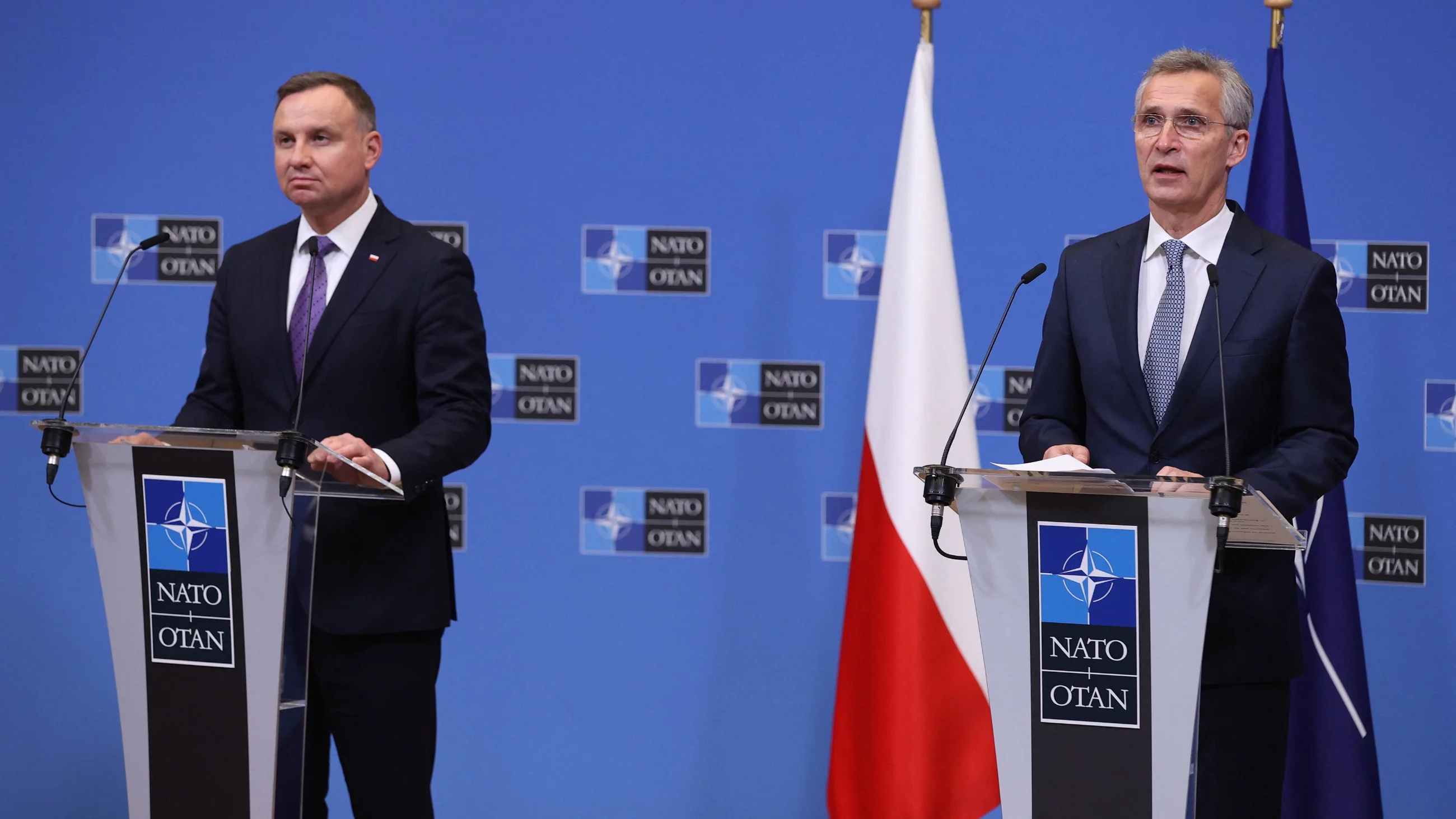 Andrzej Duda i Jens Stoltenberg na konferencji prasowej w listopadzie 2021 roku