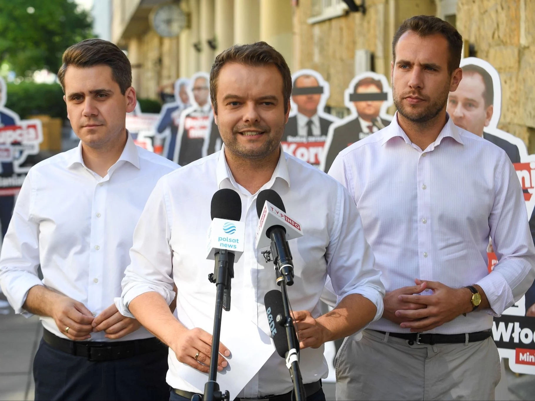 Konferencja „Drużyna afer Tuska”