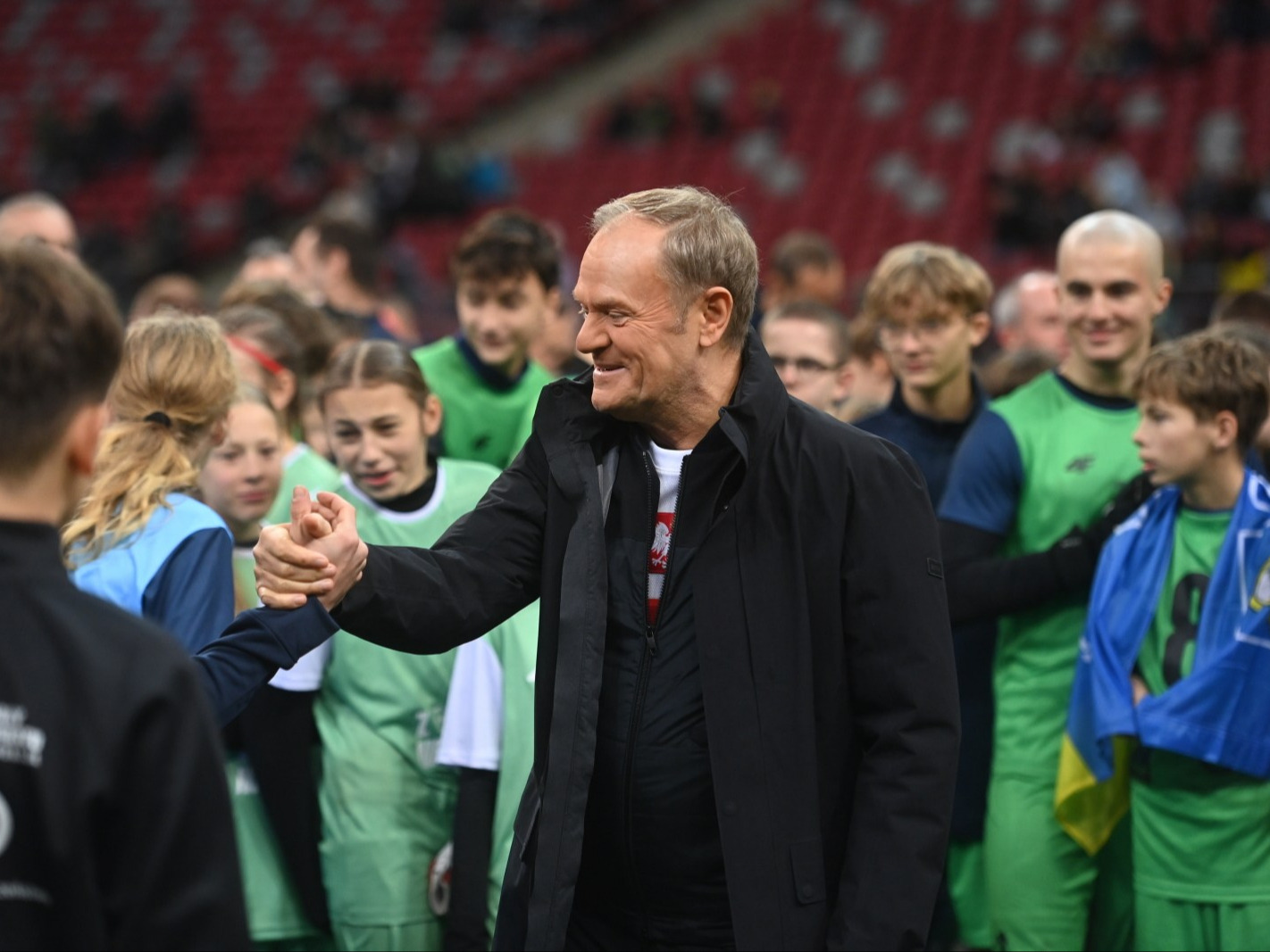 Nawrocki jadł kebaba, Papa pójdzie na pizzę? „Pół miliona lajków”