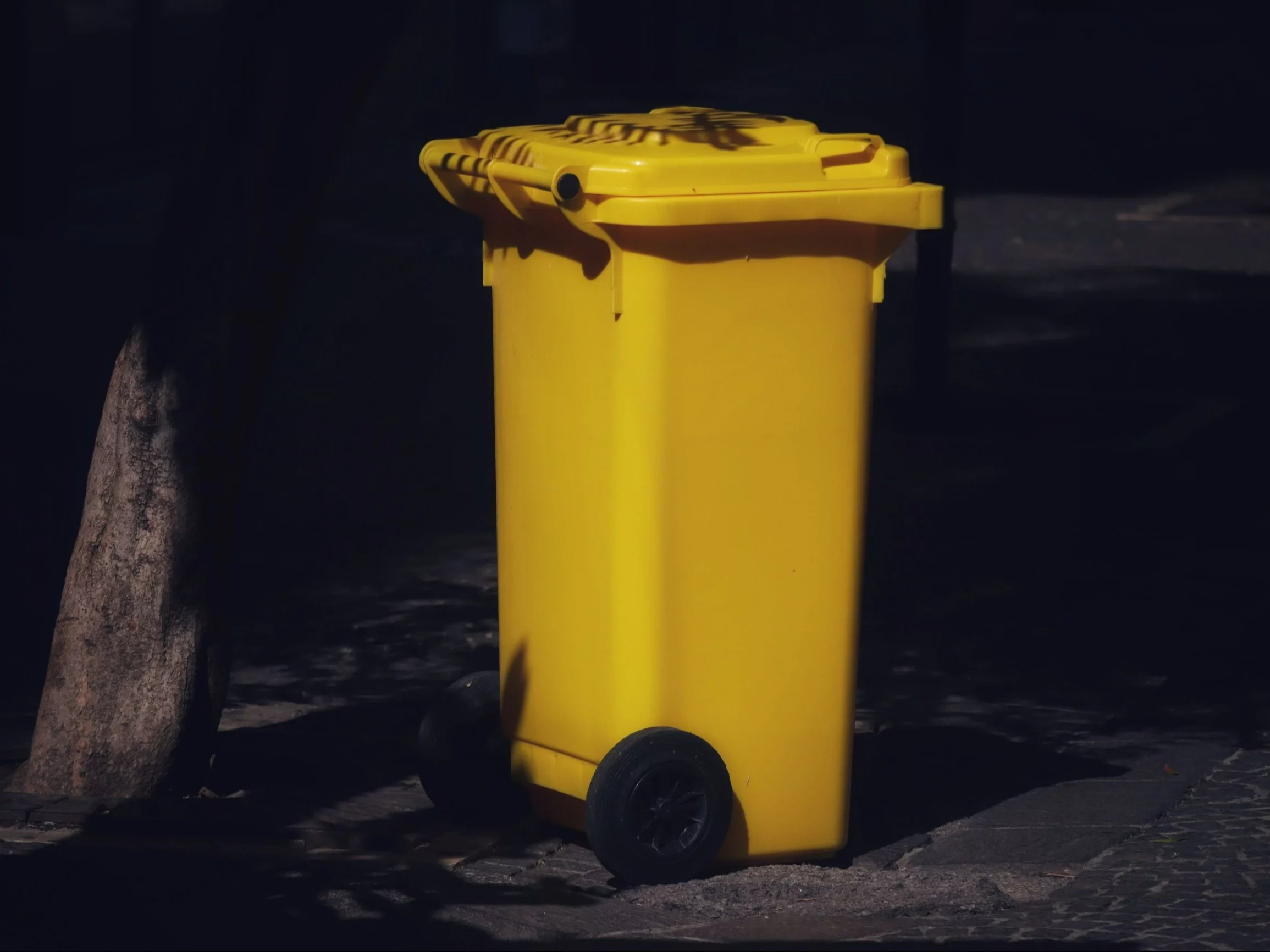 Segregacja plastiku wydaje się łatwa, ale jest sporo wyjątków. Nie każdy plastik się nada – Biznes Wprost Segregacja plastiku wydaje się łatwa, ale jest sporo wyjątków. Nie każdy plastik się nada – Biznes Wprost