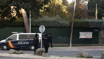 Podejrzane koperty miały trafić do ukraińskich placówek dyplomatycznych w Hiszpanii
