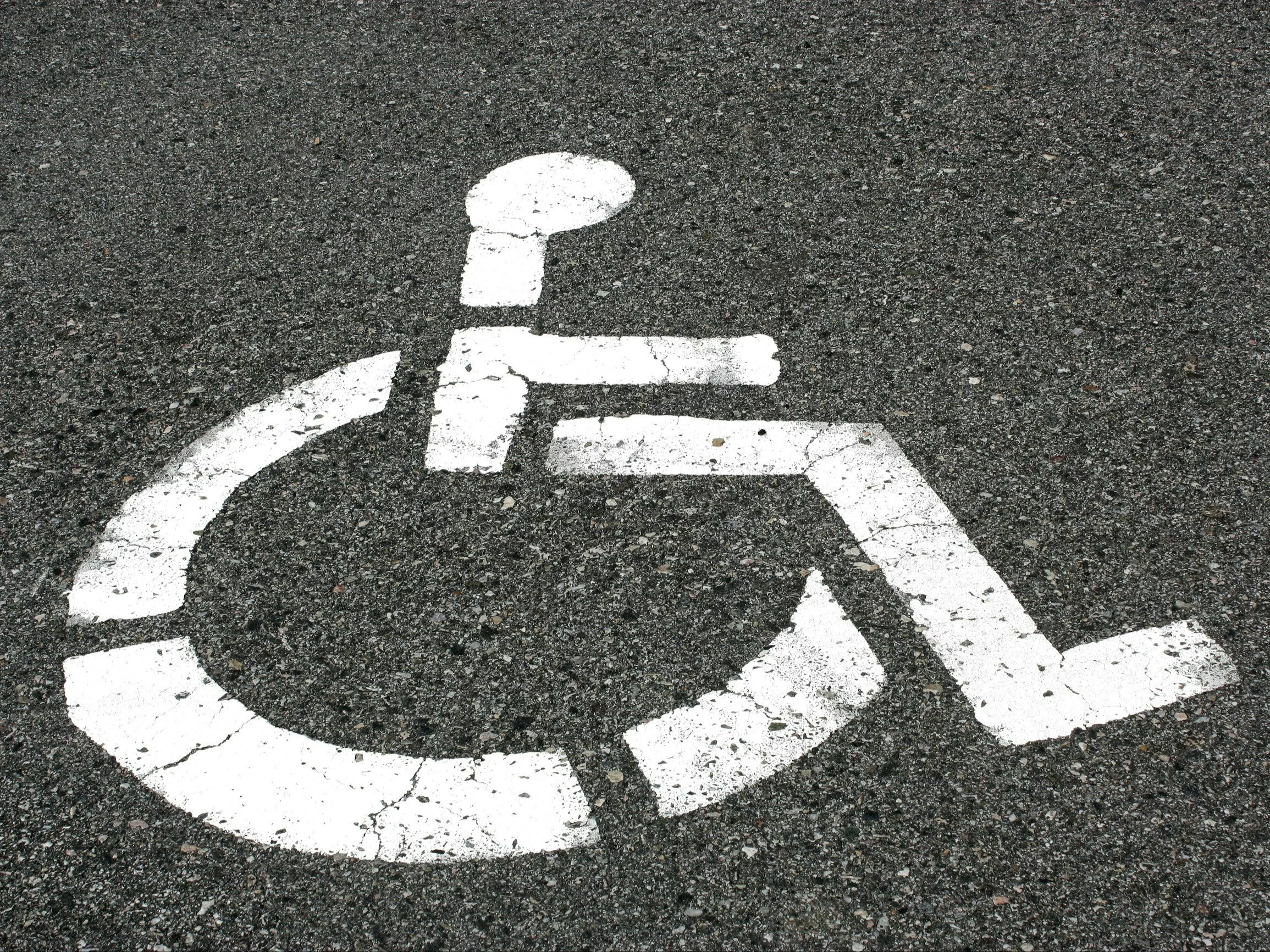 Miejsce parkingowe dla osób niepełnosprawnych