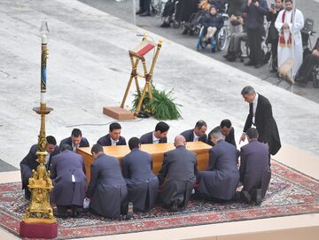 Pogrzeb papieża-emeryta Benedykta XVI