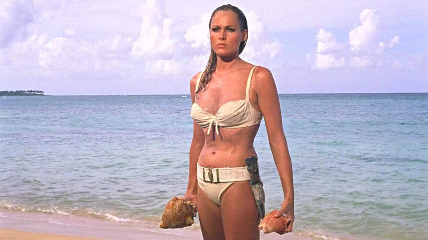 Ursula Andress w filmie Dr. No