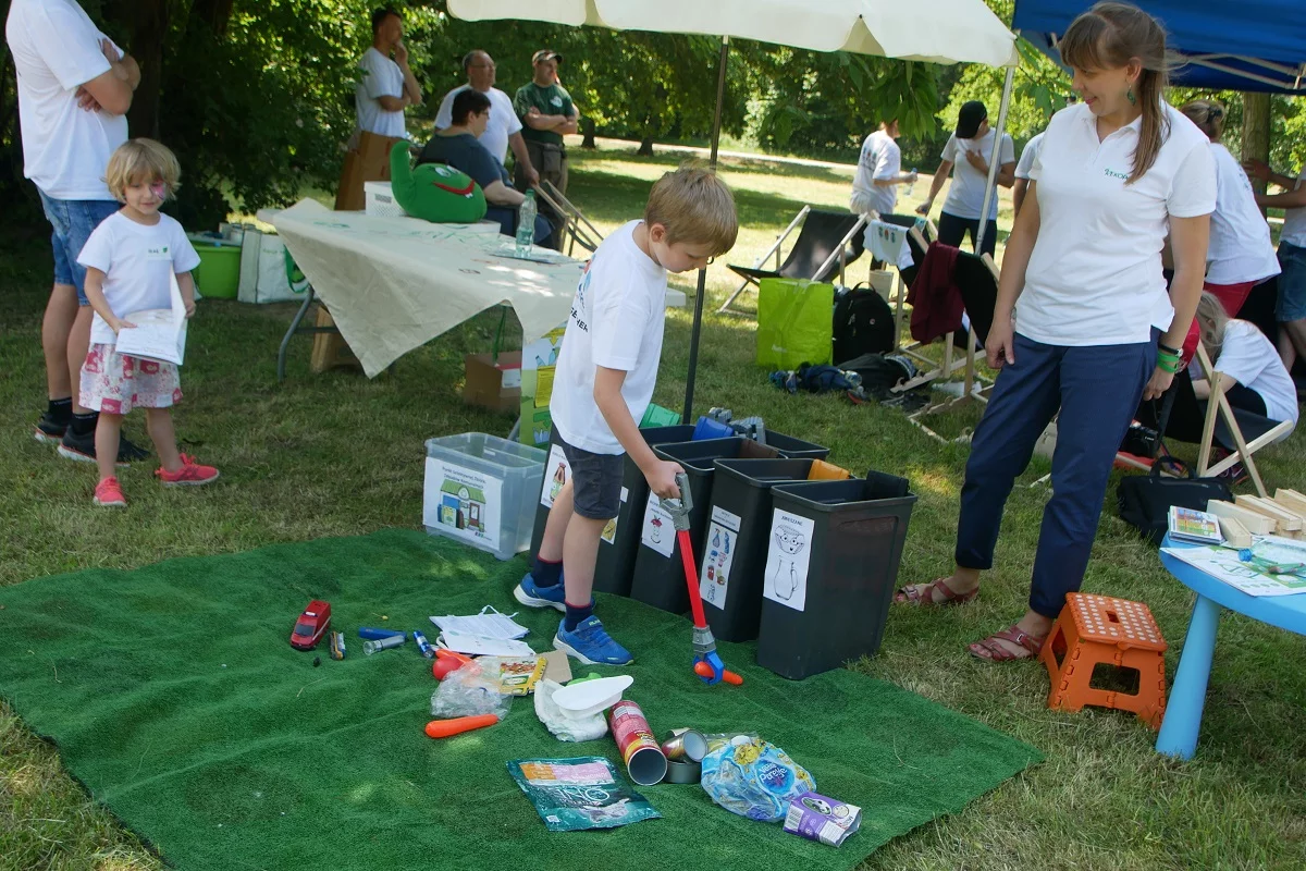 Edukacyjne warsztaty dla dzieci o segregacji i recyklingu odpadów