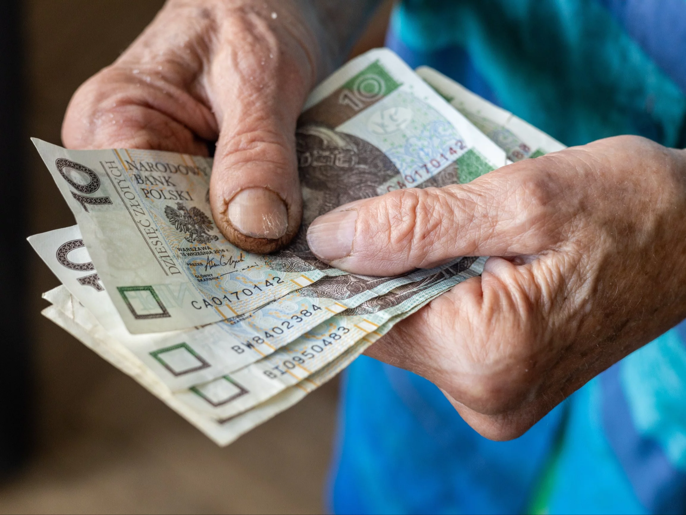 Polacy chcą likwidacji 13. i 14. emerytury? Ten sondaż mówi wszystko