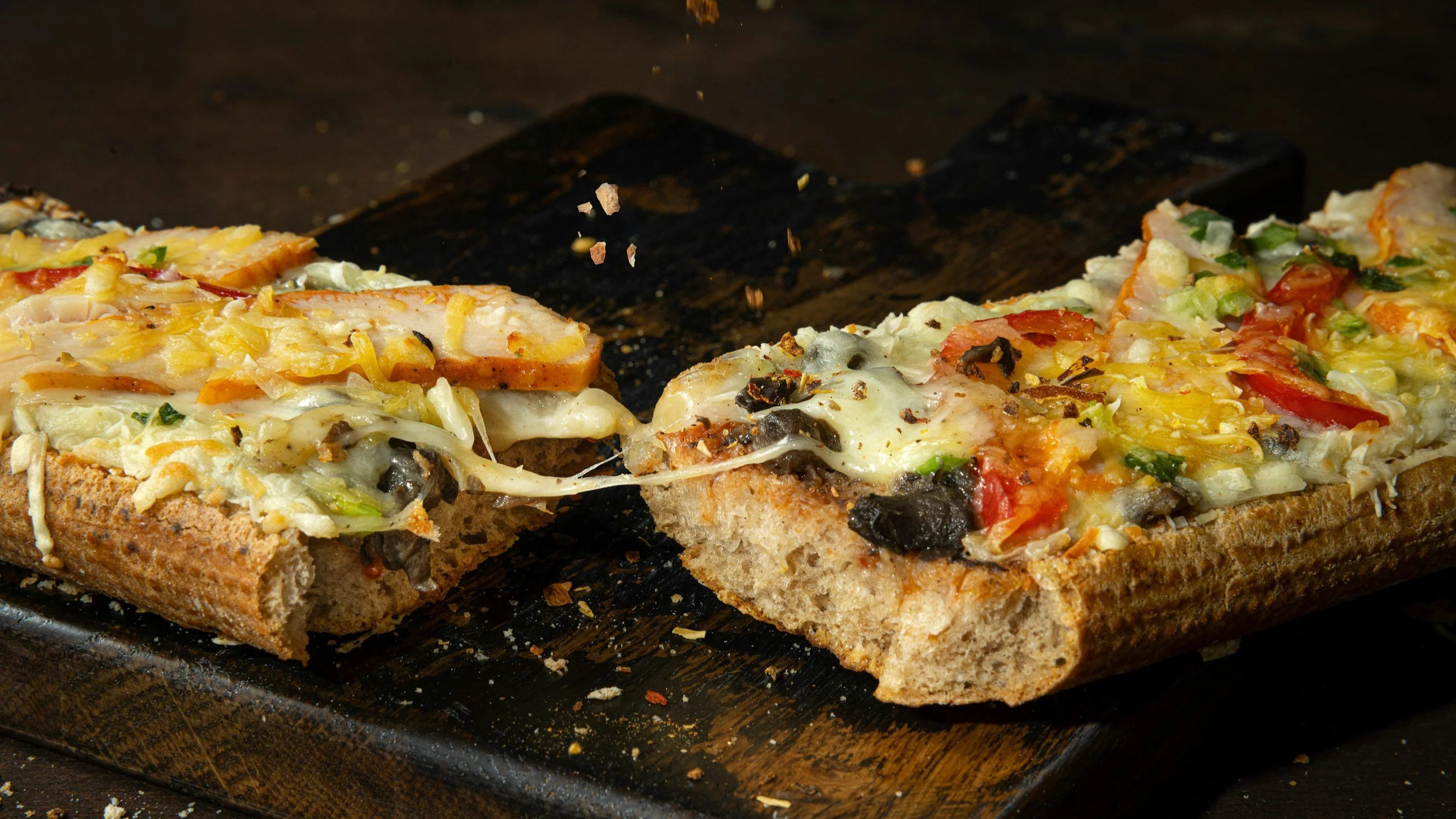 Zapiekanka z dodatkami