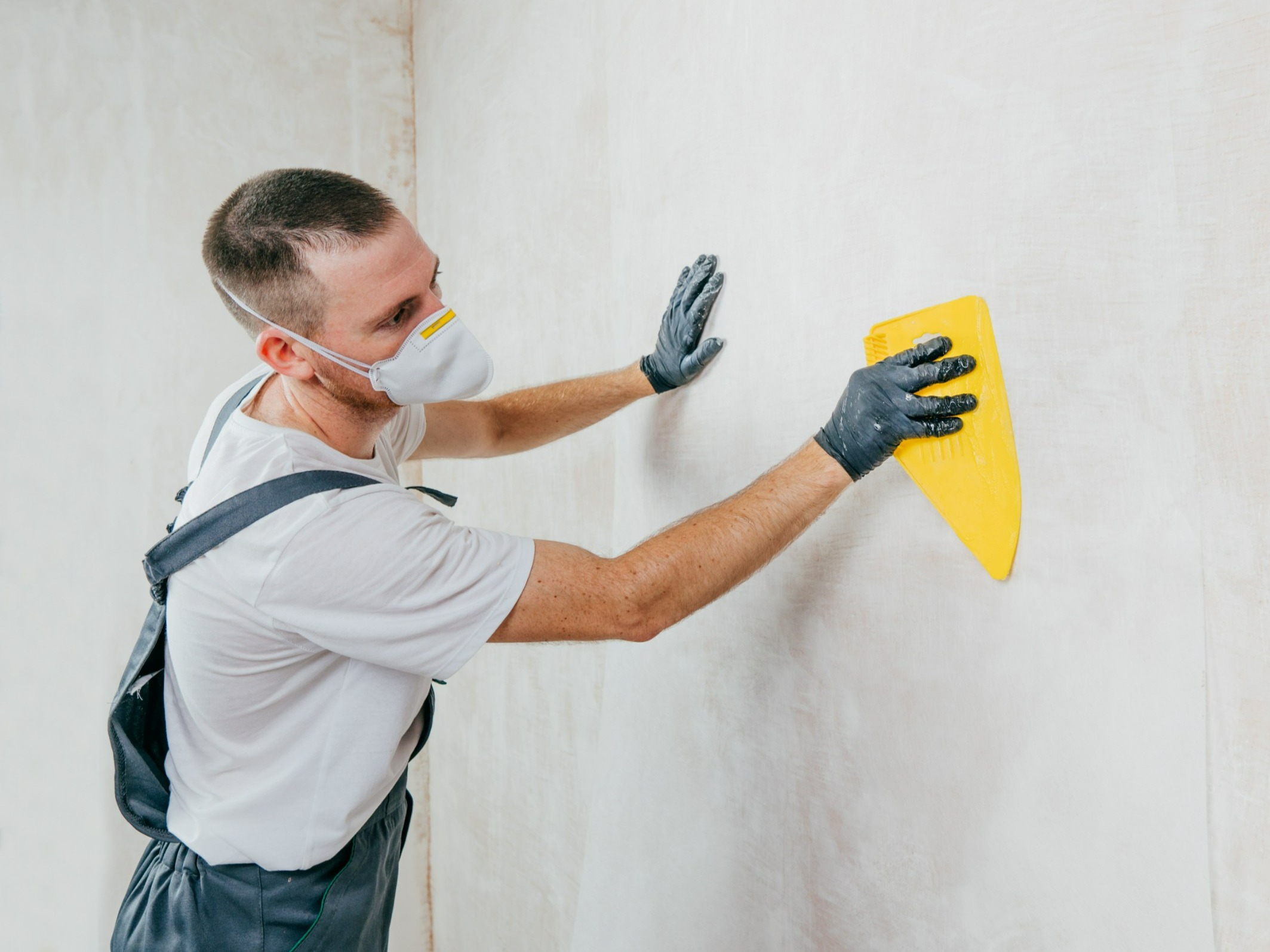 Tak Polacy kombinują na L4. Podróże i remonty to nie wszystko