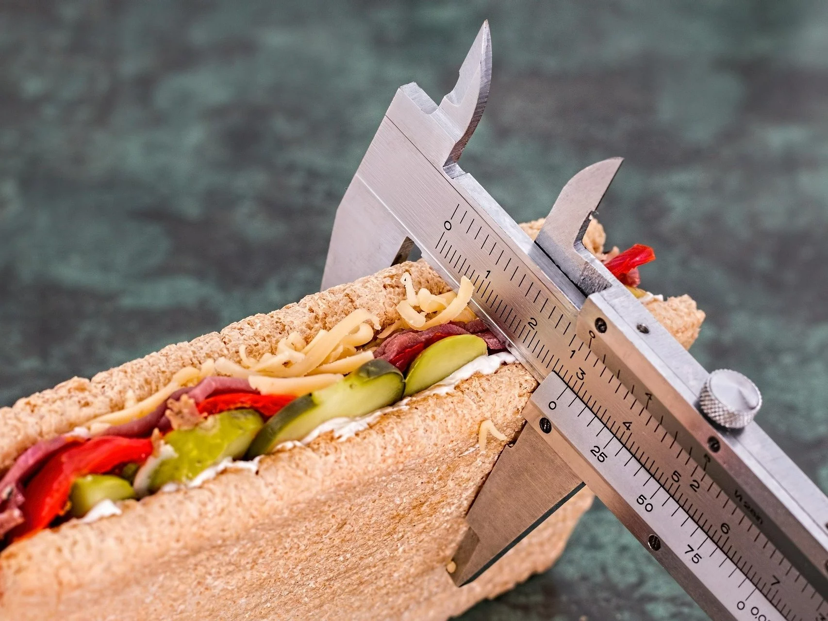 Drożej za zdrowie w 2026. Podatek tłuszczowy jak cukrowy, do tego nowy podatek zdrowotny – Biznes Wprost