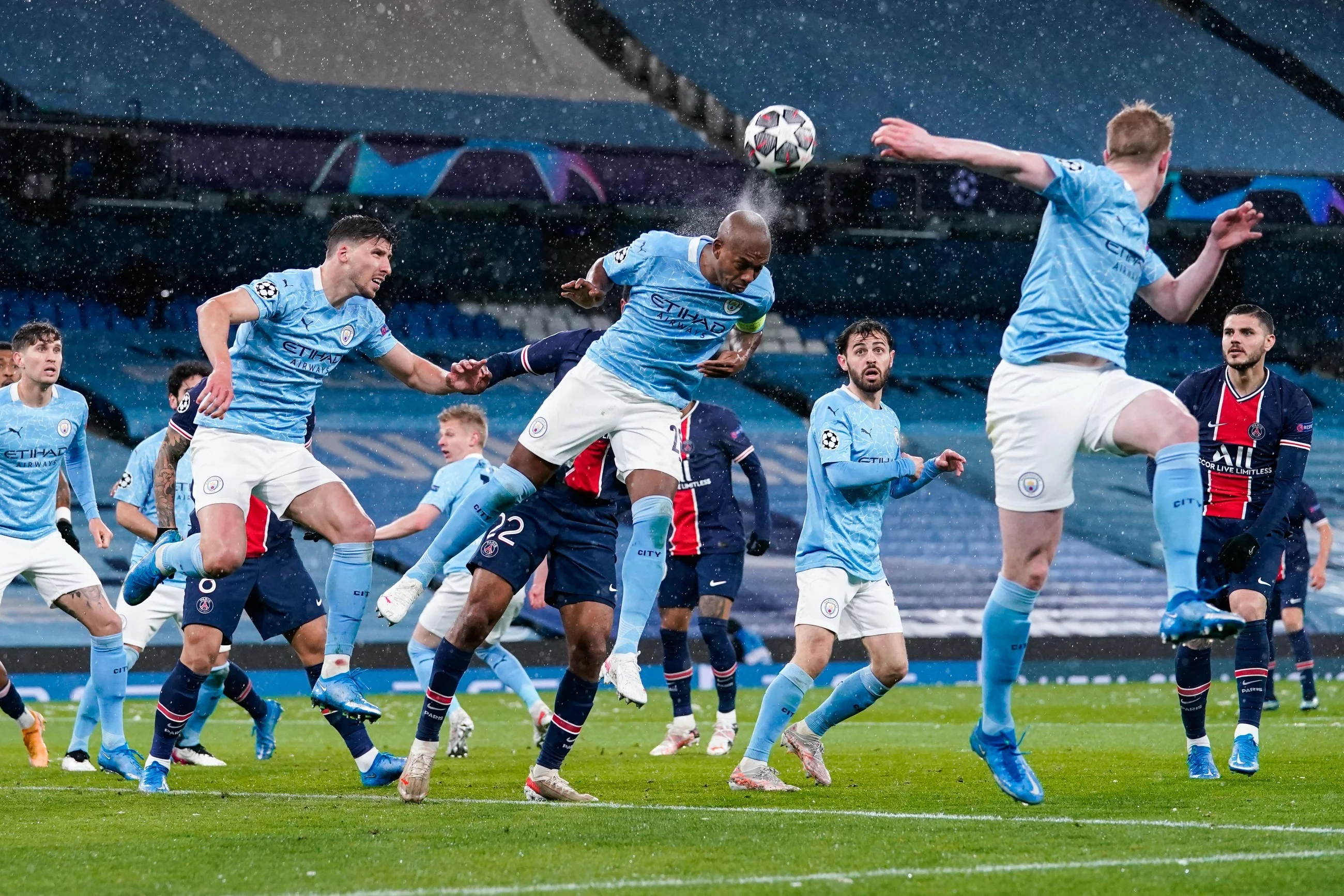 Półfinał Ligi Mistrzów, mecz Manchesteru City i PSG 4 maja