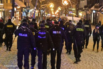 Policja na ulicach Zakopanego
