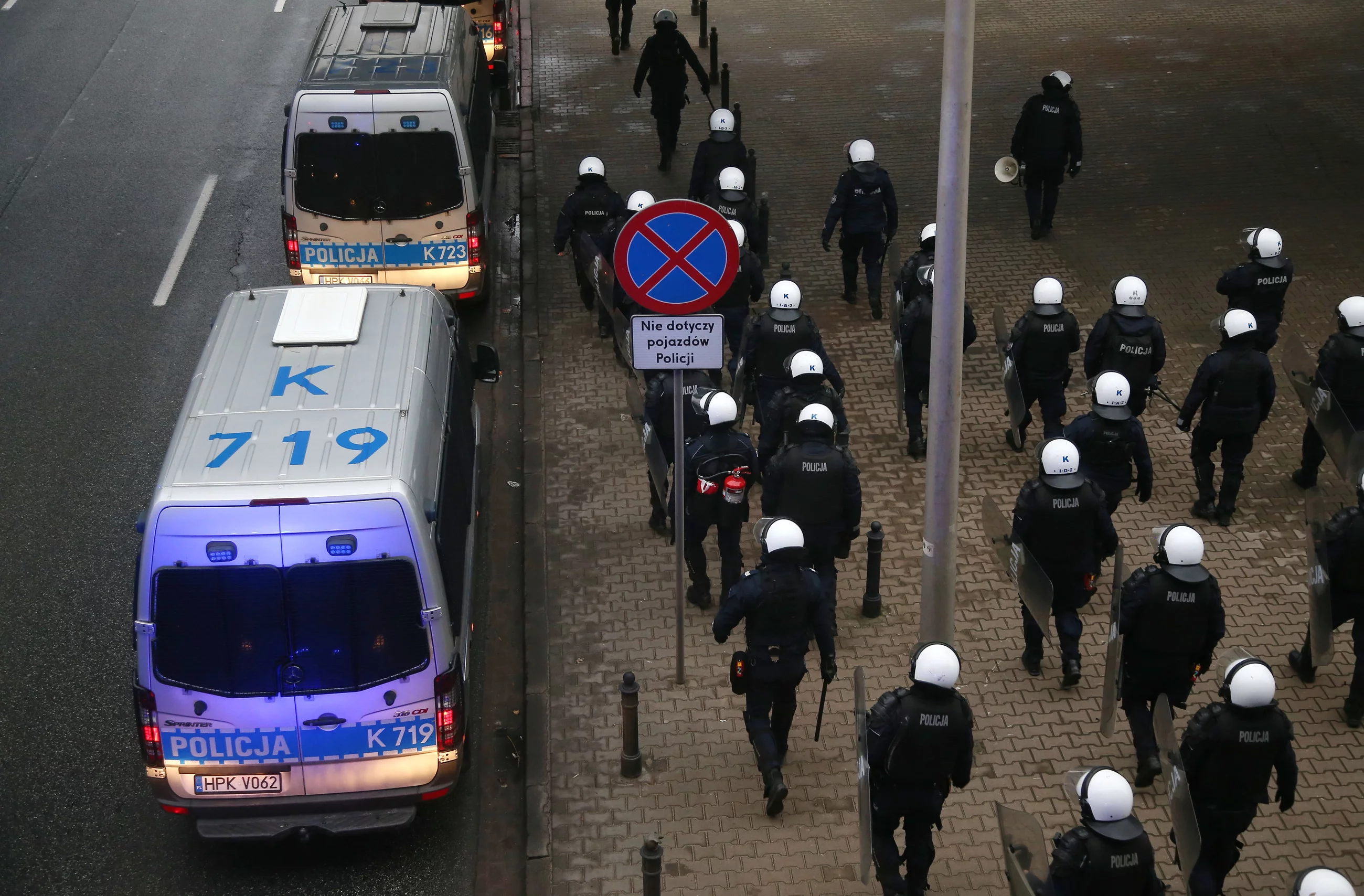 Policja w Warszawie 13 grudnia 2020 roku