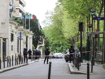 Policja odgrodziła teren wokół konsulatu Iranu w Paryżu