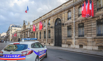 Policja Paryż