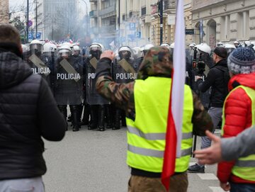 Policja podczas demonstracji rolników w Warszawie
