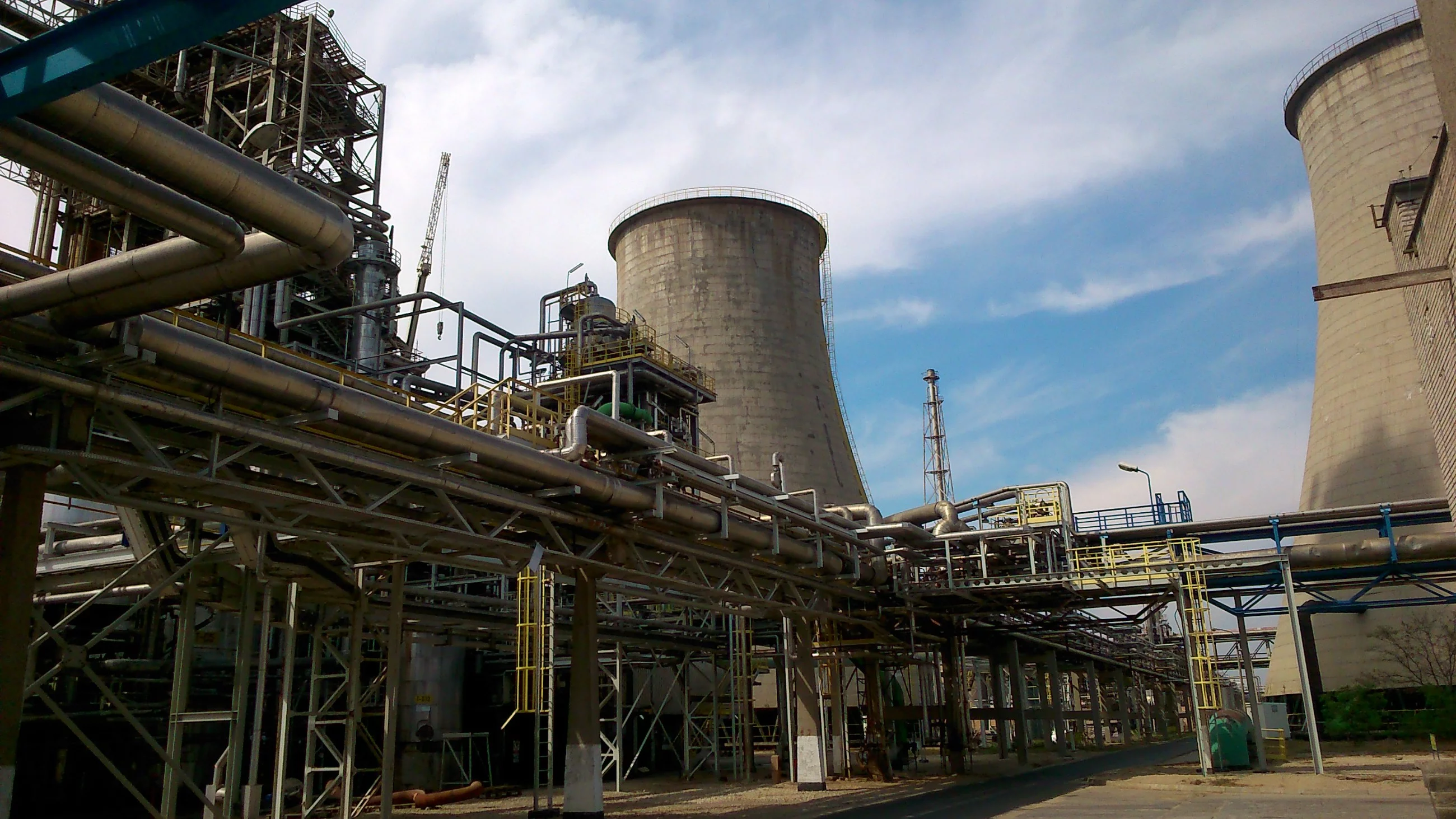 Flagowy projekt PiS ciąży Azotom. Inwestycja za 7,5 mld zł na sprzedaż