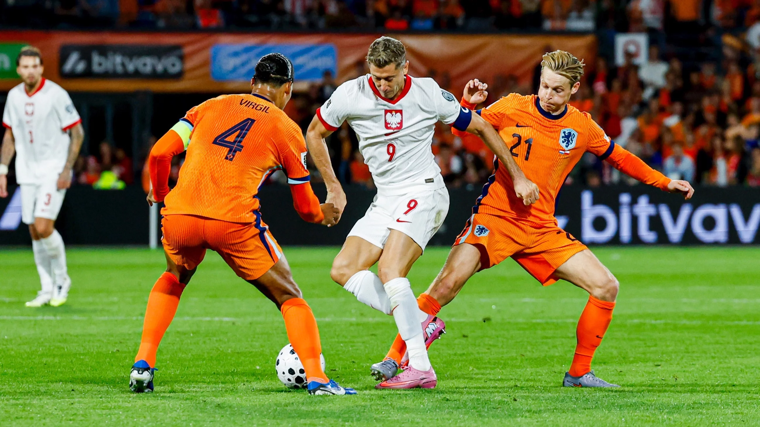 Gwiazda Holandii szczerze o Robercie Lewandowskim. „Wszyscy to wiedzą”