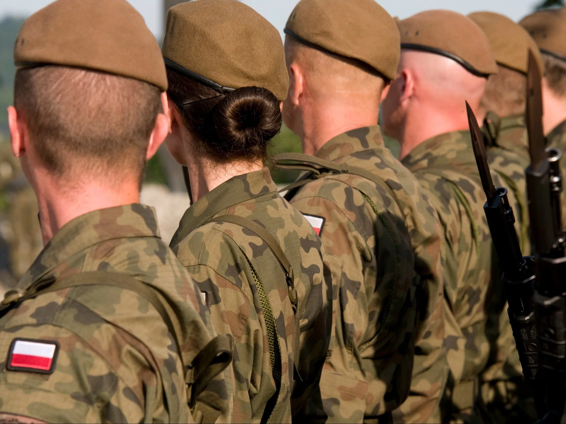 Polska w stanie wojny. Czy obywatele broniliby RP? Sondaż