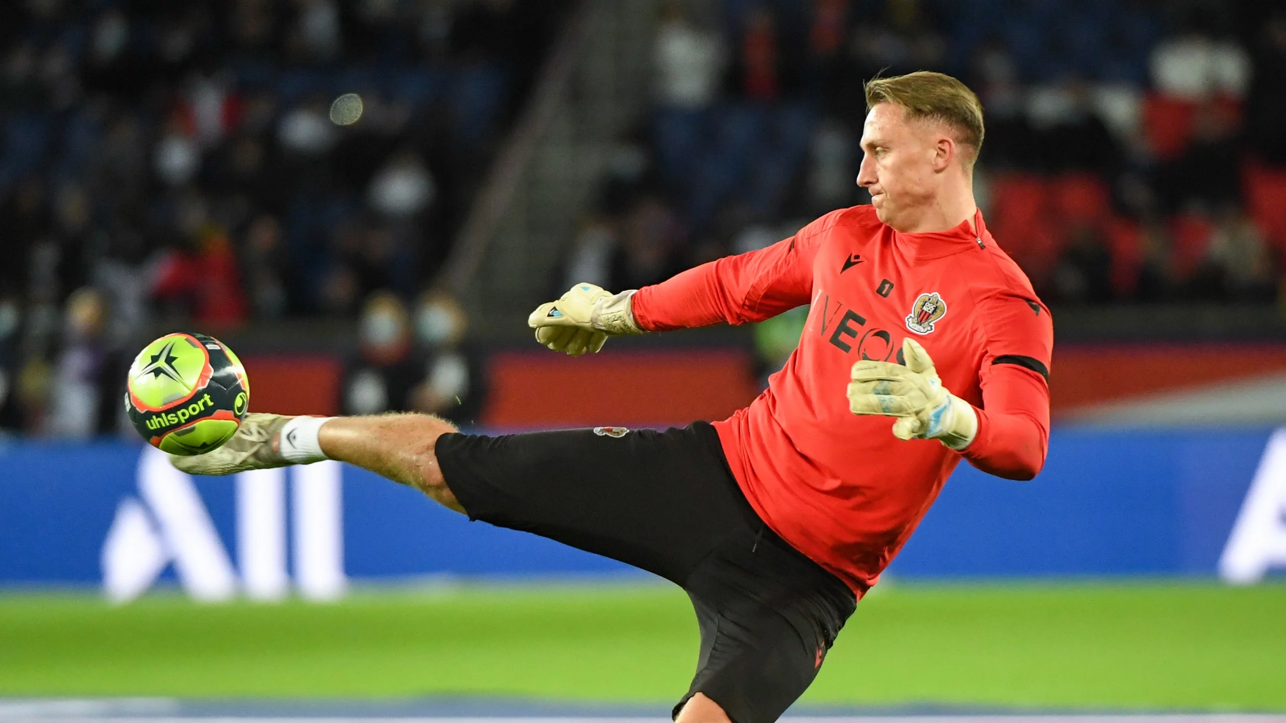 Marcin Bułka w barwach OGC Nice